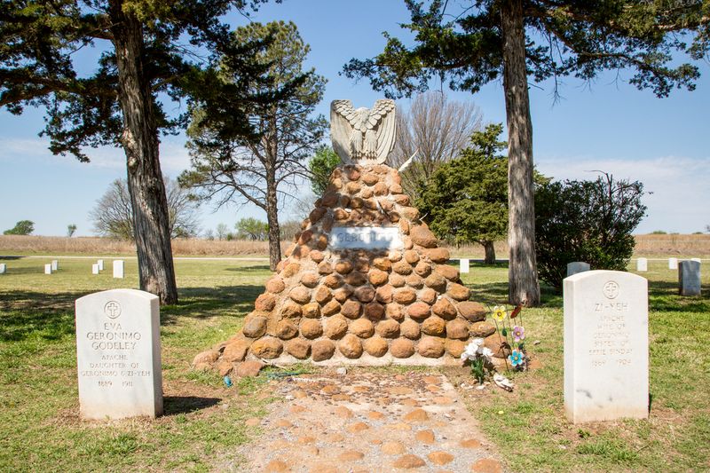 Geronimo's Grave & Beef Creek Apache Cemetery Oklahoma
